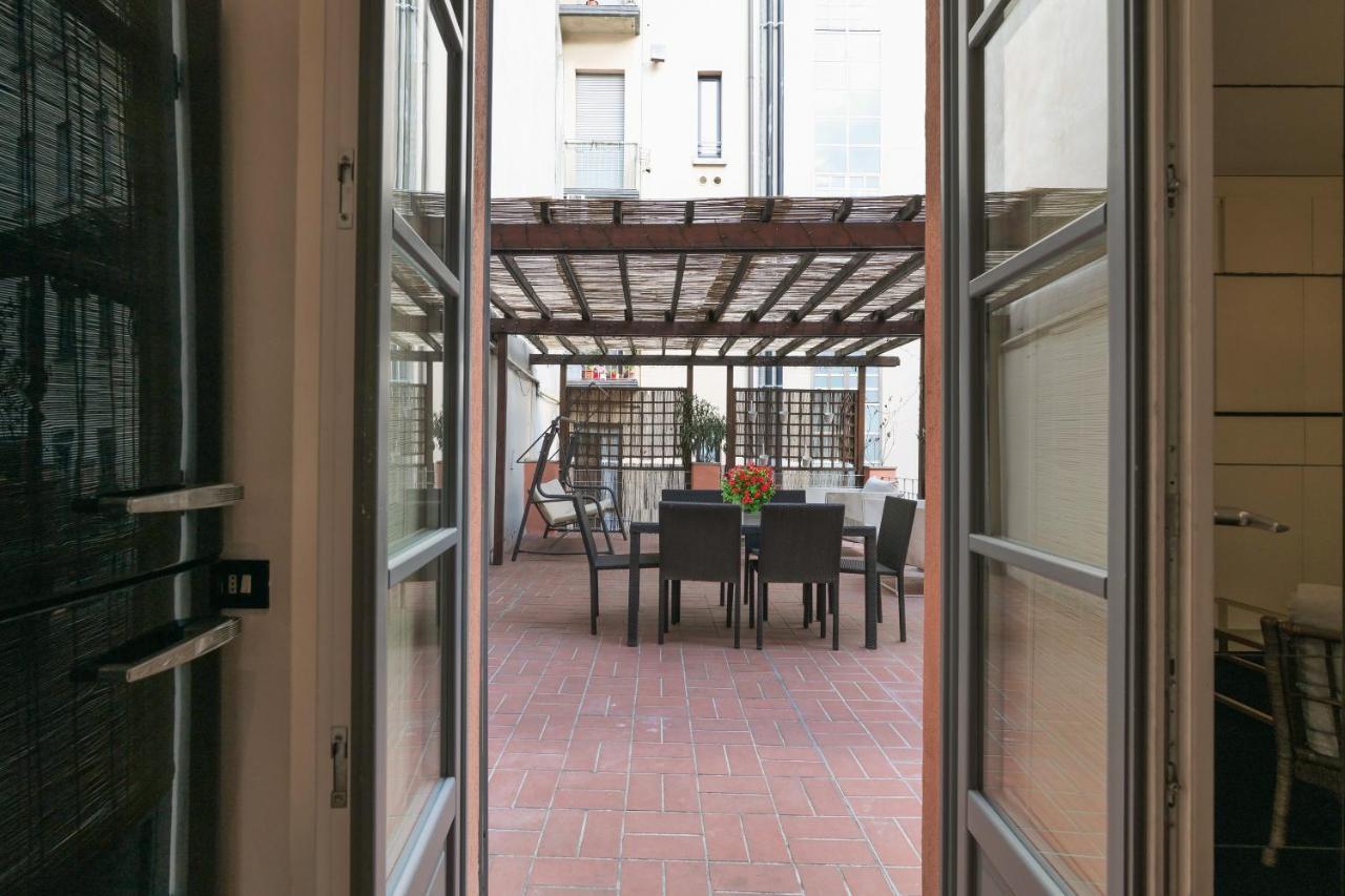 ミラノElegant Corso Venezia Terrace Aptアパートメント エクステリア 写真